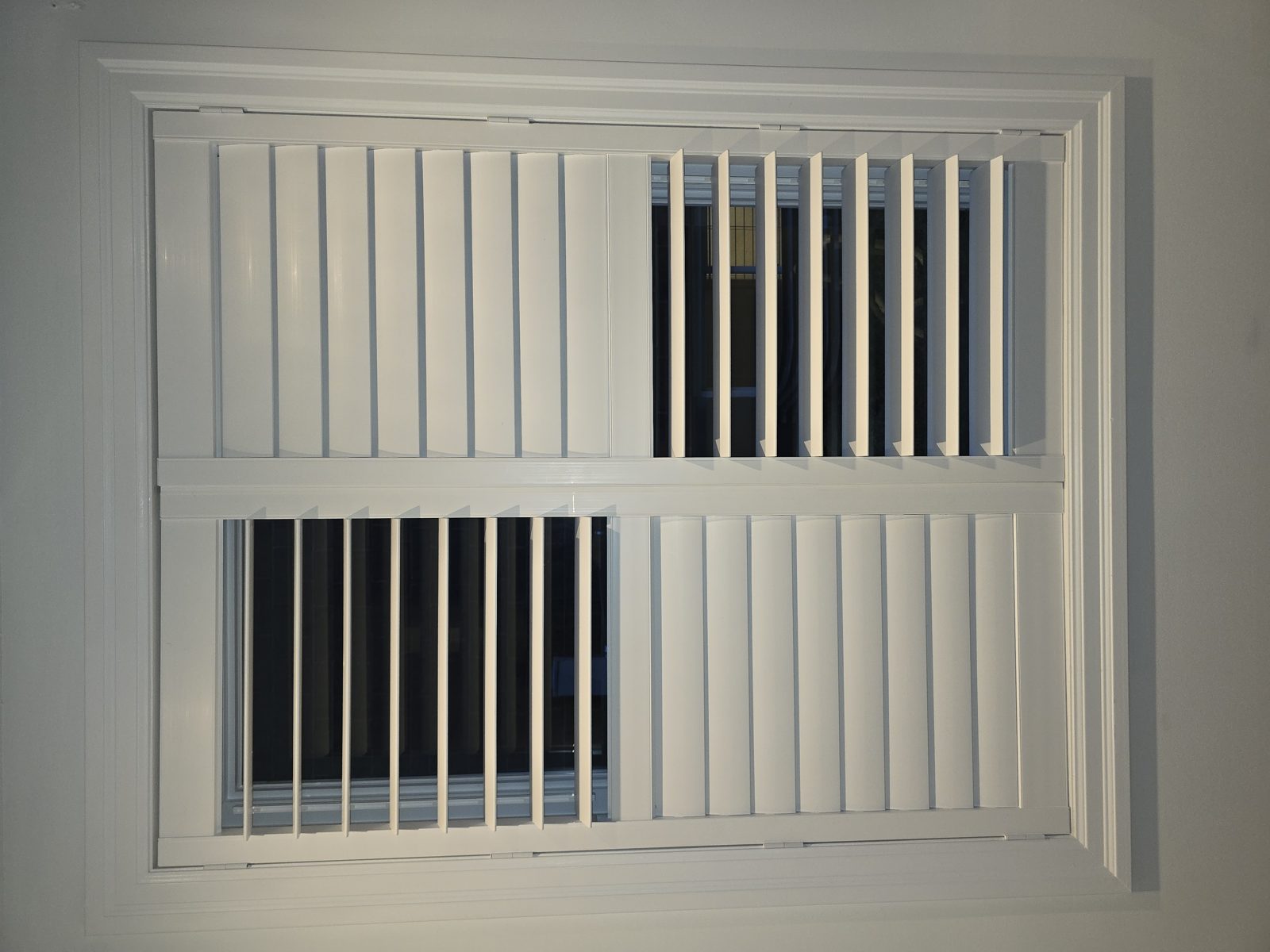 Honeycomb Shade Fitting