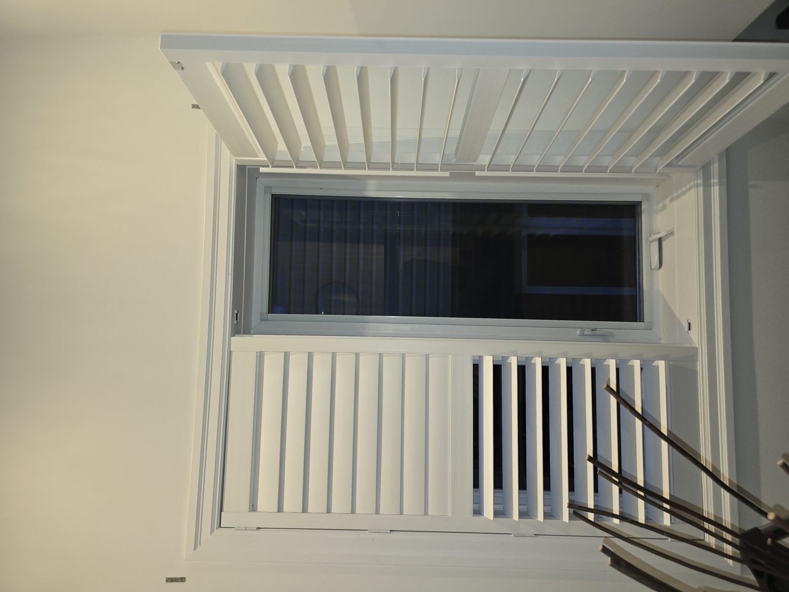 Honeycomb Shade Fitting