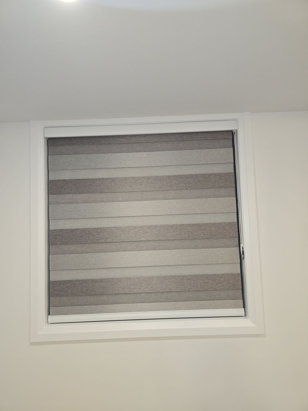 Roller Shade Fitting