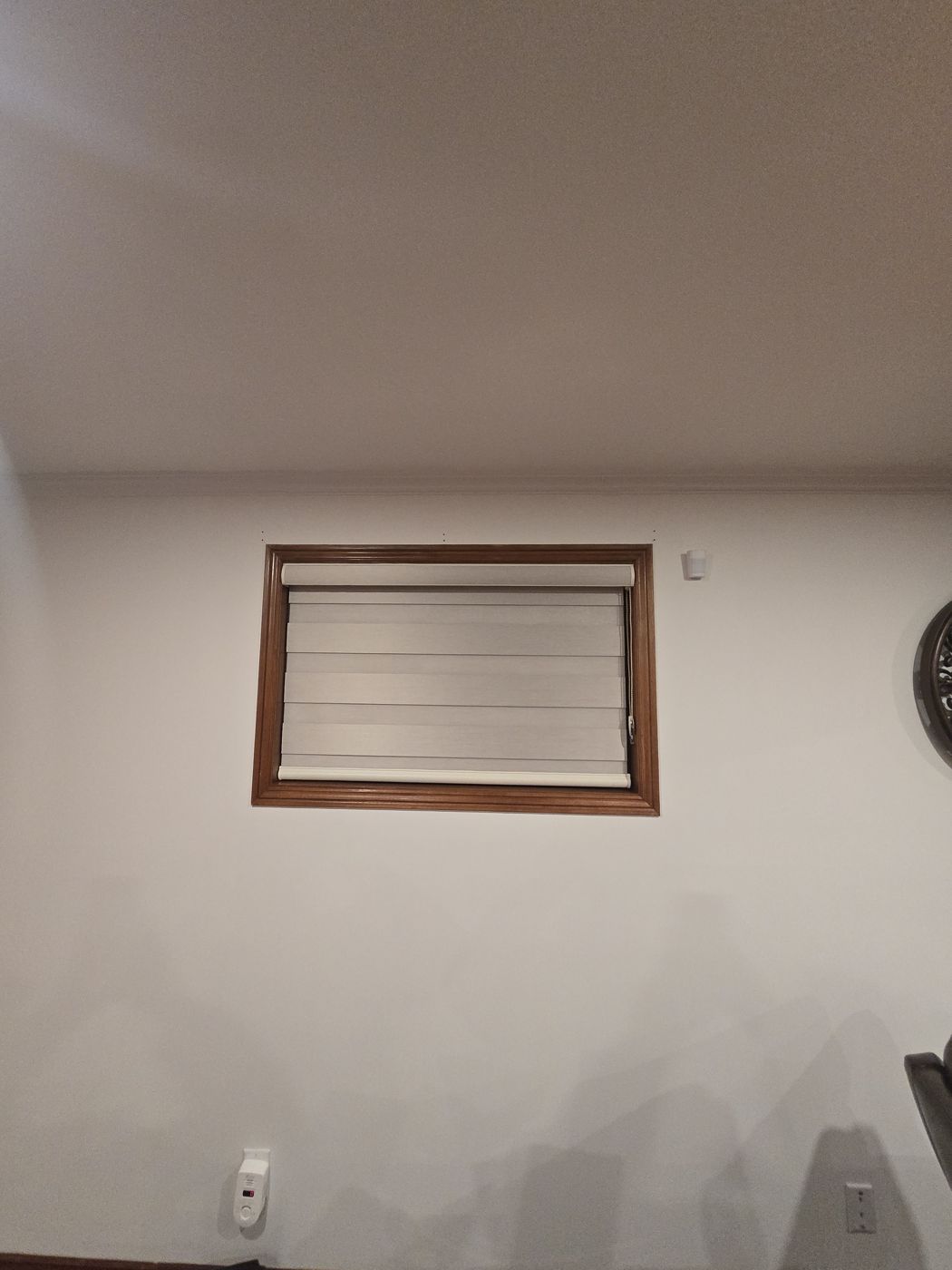 Honeycomb Shade Fitting